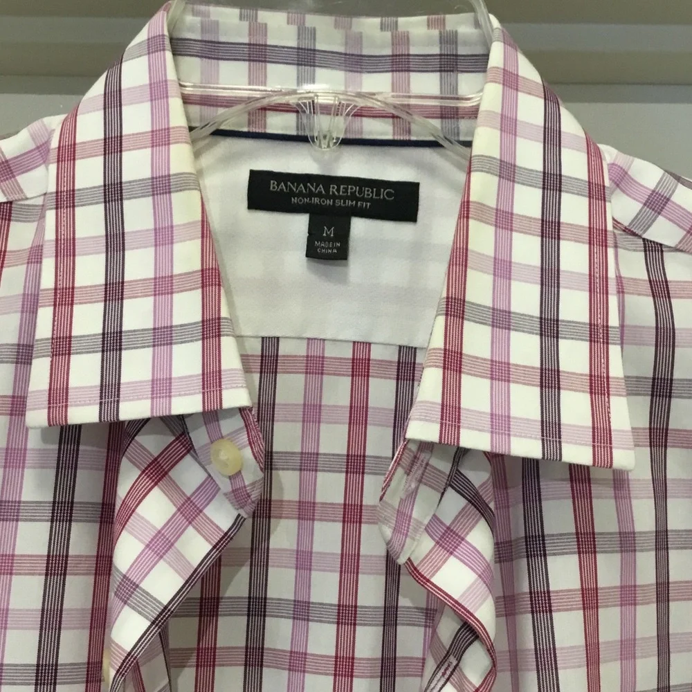 Banana Republic Men's Checkered‎ Shirt in Purple and White